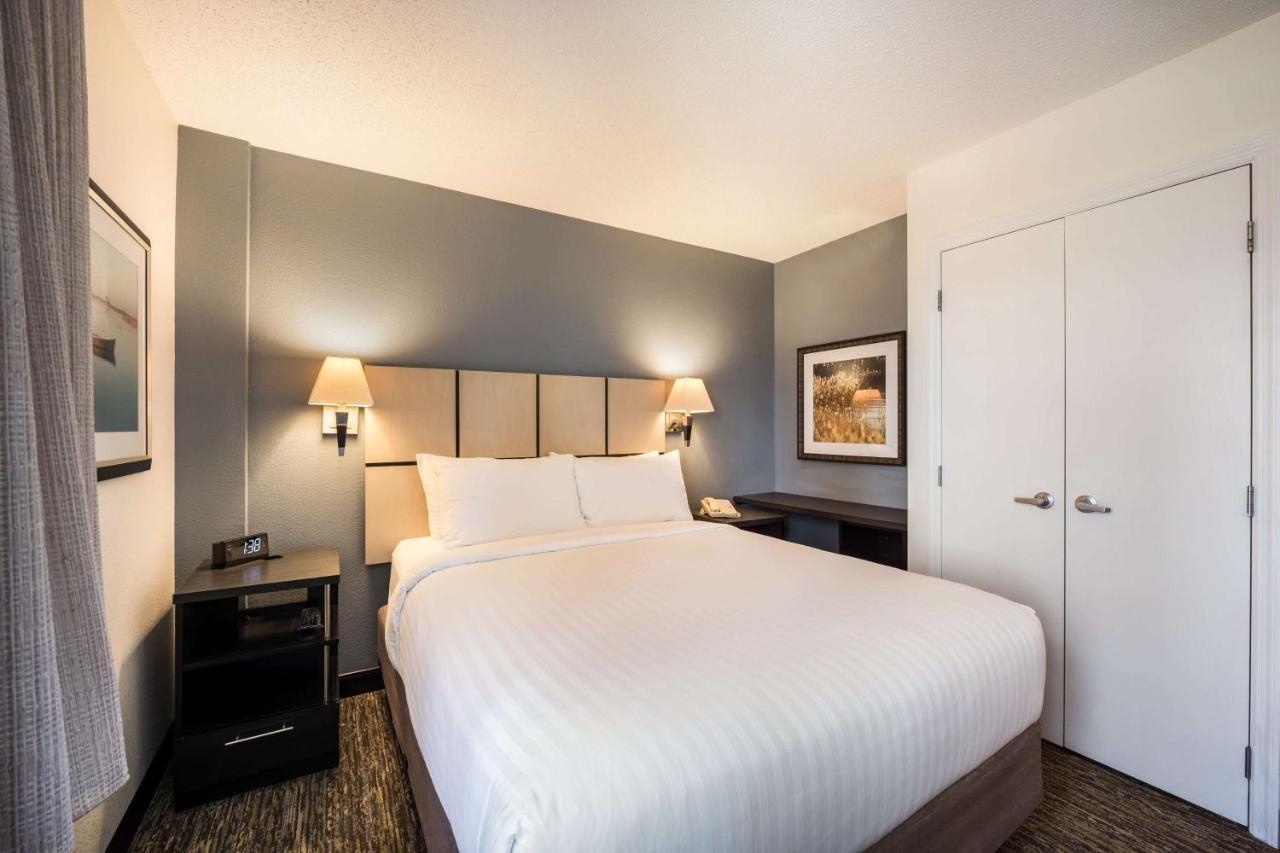 Sonesta Simply Suites Арлінгтон Екстер'єр фото