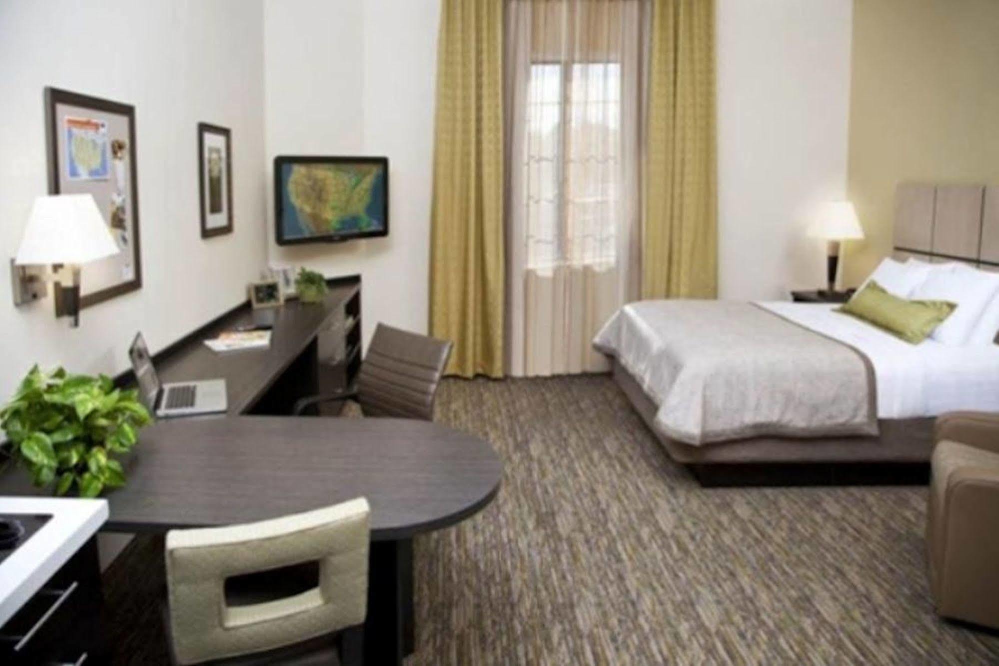 Sonesta Simply Suites Арлінгтон Екстер'єр фото